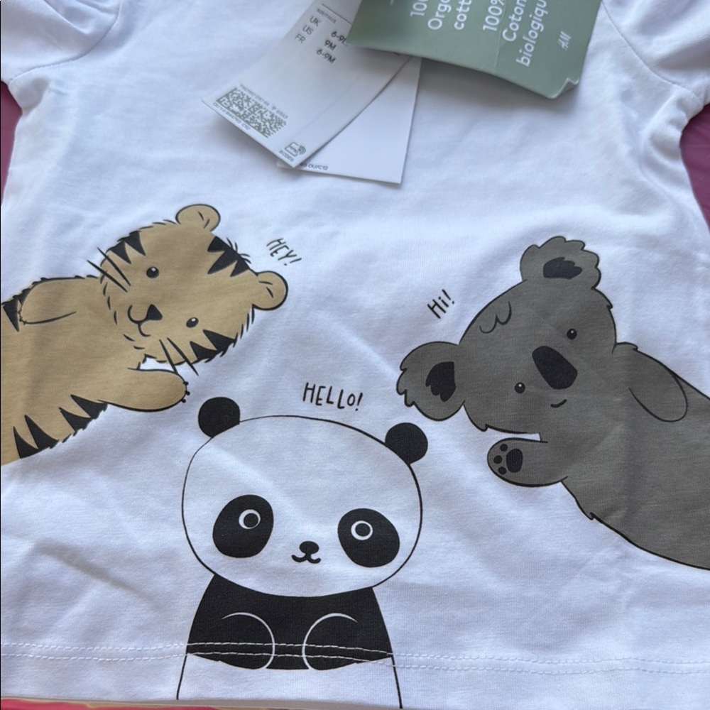 H&M White Short Sleeve Tee with Playful Animal Prints